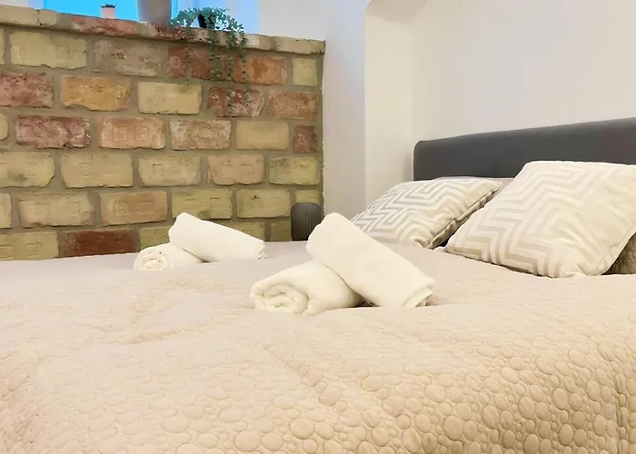 Cozy And Stylish Flat Close To Schoenbrunn Palace Vienna
