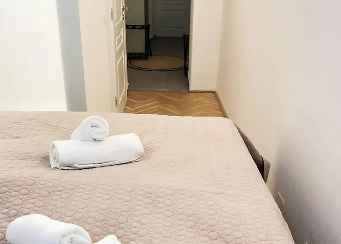 Cozy And Stylish Flat Close To Schoenbrunn Palace Vienna